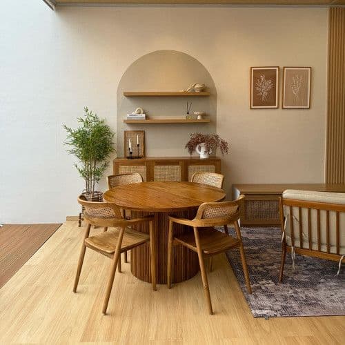 Malika 5-Pieces Dining Set
SKU: 00000 , Type: Furniture